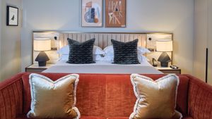 Photo 3- click for photo gallery